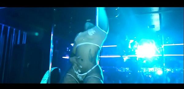  topless ebony strippers crazy at twerk show